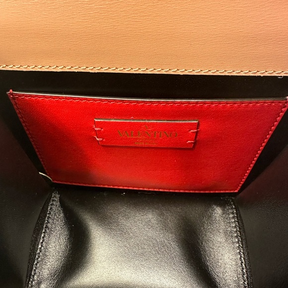 VALENTINO VSling Leather Bag - Picture 4 of 16
